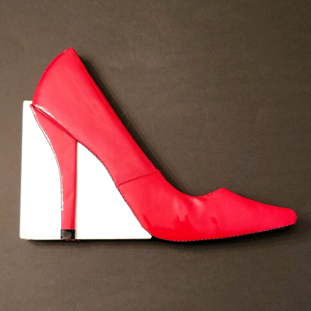 Unique History of Shoes Book, High Heel 👠 👠 Shape!